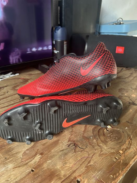 Nike mercurial vermelho