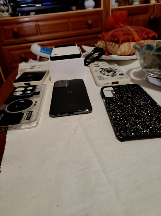 OnePlus Nord 2T em excelente condição sem  riscos  e super bem  tratado