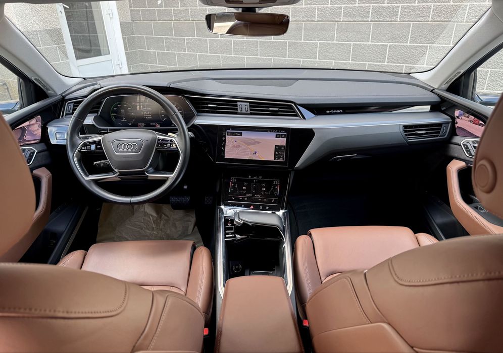 Audi E-tron 95KwH