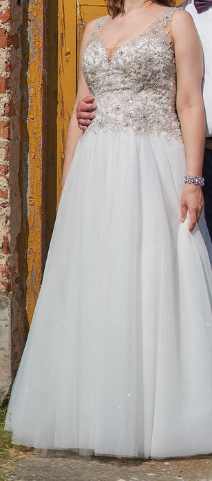 Suknia Ślubna kolor Ivory