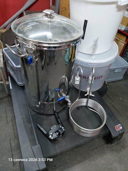 Kocioł do  warzenia  produkcji piwa 30l plus dodatki warzelny