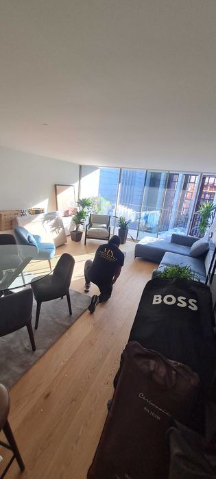 Serviço de transporte & Mudanças