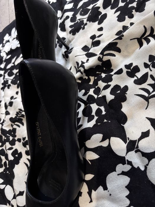 Туфлі майже нові