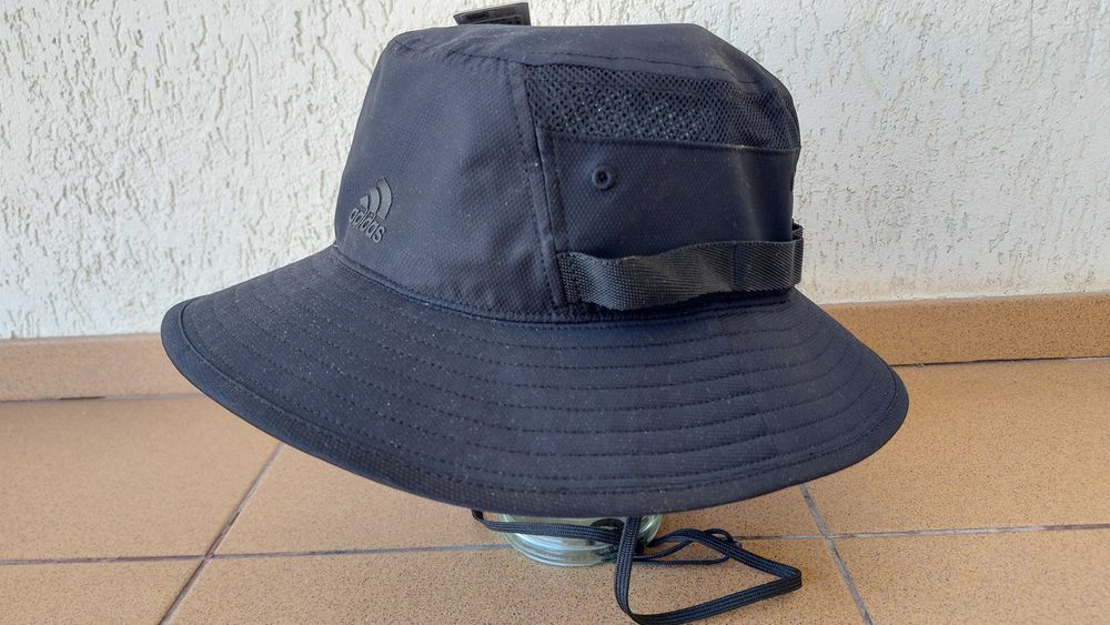 Панама Adidas / оригинал.