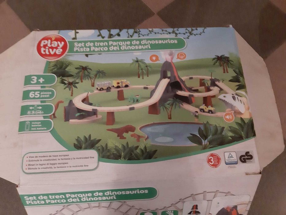 Pista de madeira comboios/carrinhos IKEA/LIDL