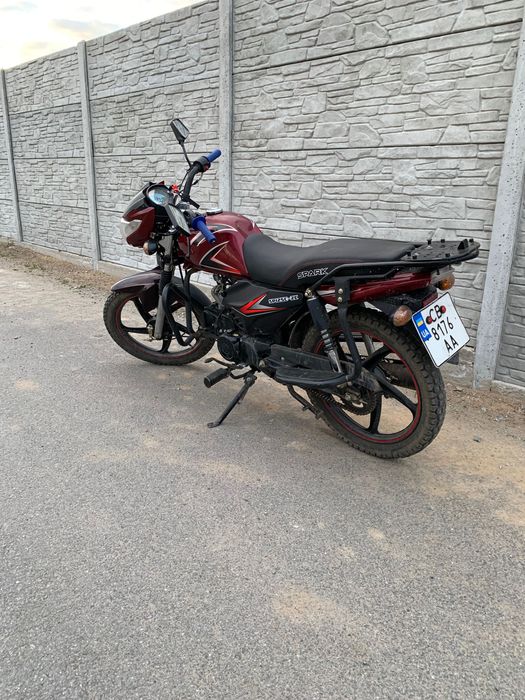 Продам мотоцикл спарк sp125c-2c