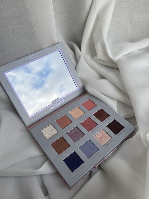 Paleta cieni do makijażu NABLA Soul Blooming Sephora