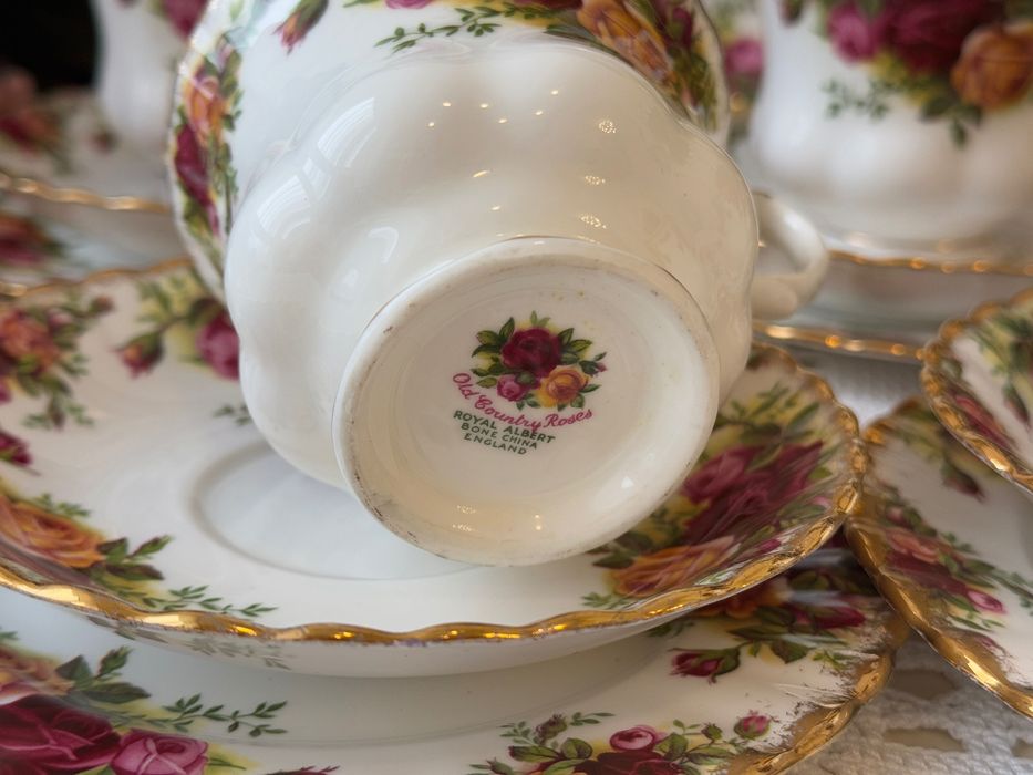 【 】オルゴール　old country rose ROYAL ALBERT】オルゴール old country rose 【公式通販】