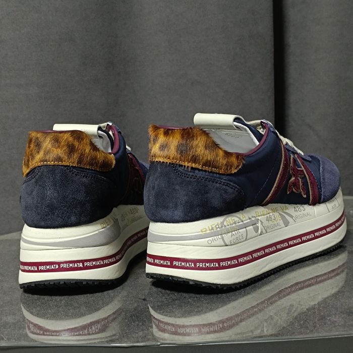 Жіночі кросівки Premiata оригінал максі подошва