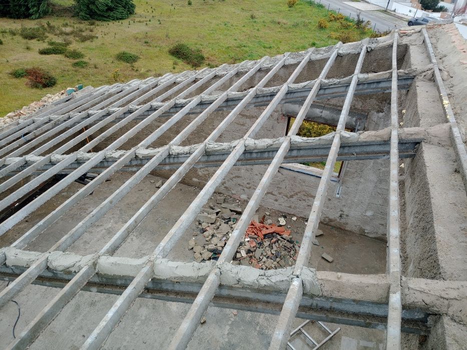 Trabalho de remodelação424934975441489922