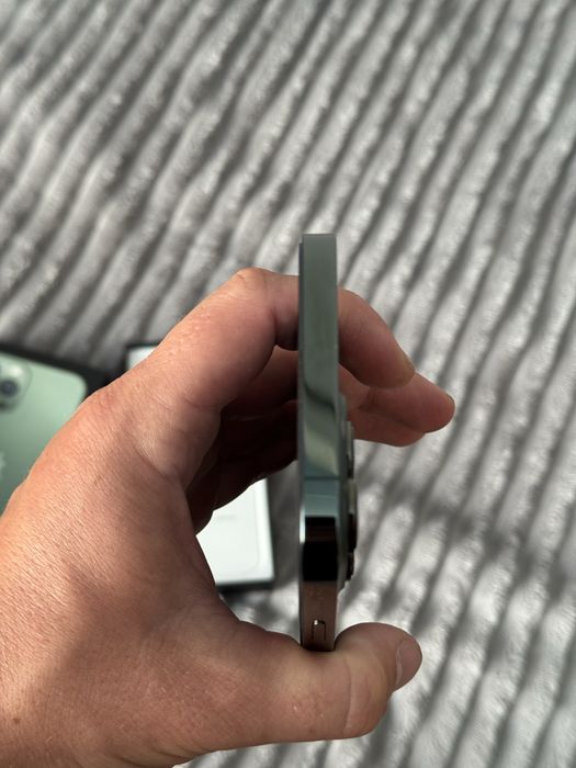 Продам iphone 13 pro Max 128 gb
