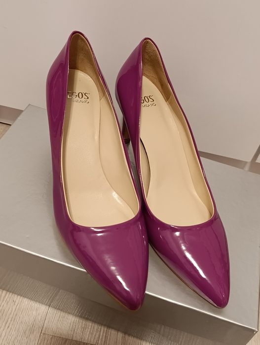 Hego's Milano piękne lakierowane czółenka, fiolet rozm. 38 NOWE