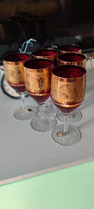 6 Фужеров,ГРАНАТ в ЗОЛОТІ.Богемія.Вінтаж.Чехословацьке скло .