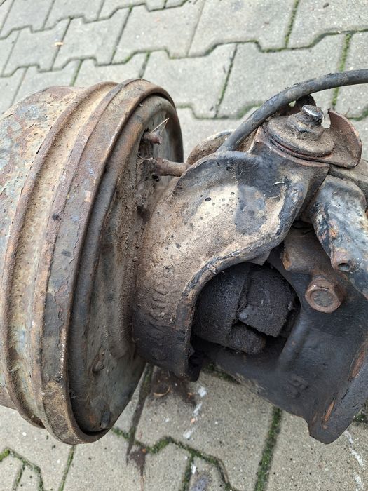 Zwrotnica Robur most przedni 4x4
