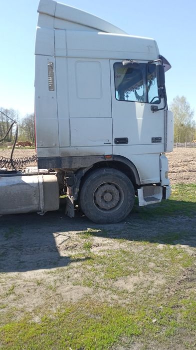 Продам автомобіль даф 95