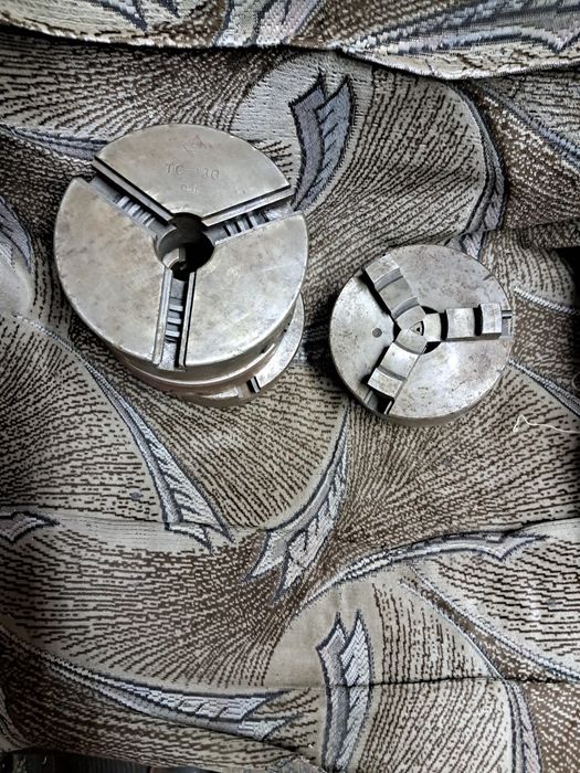 Токарный патрон 130 мм.