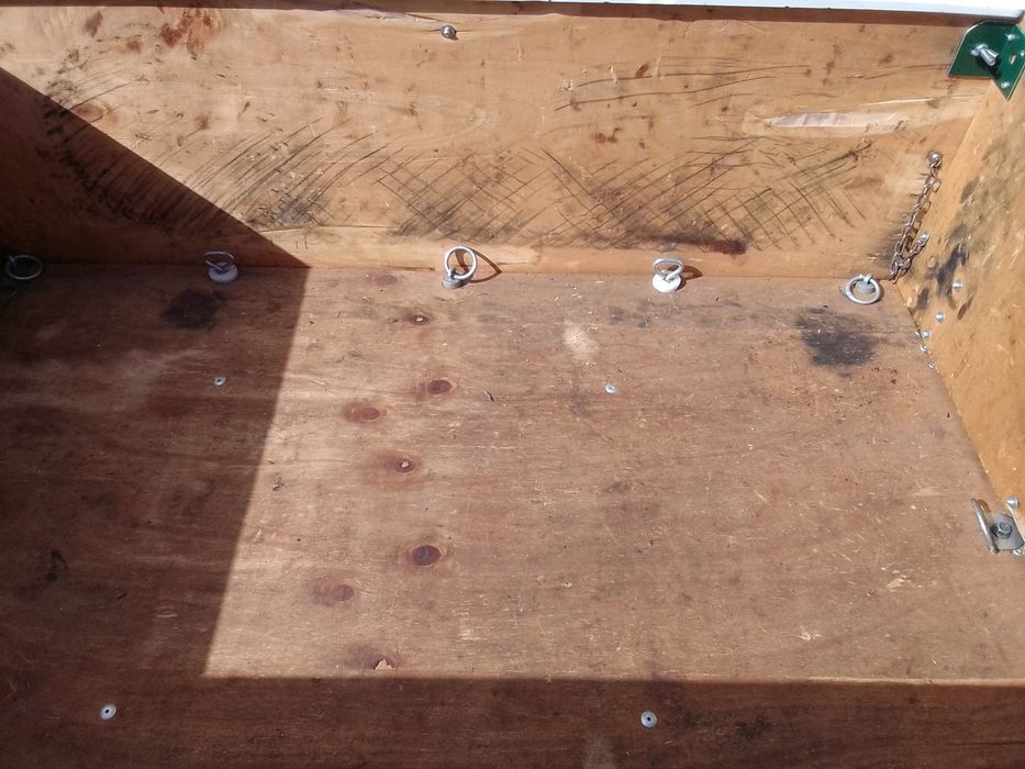 Vendo reboque em excelente estado