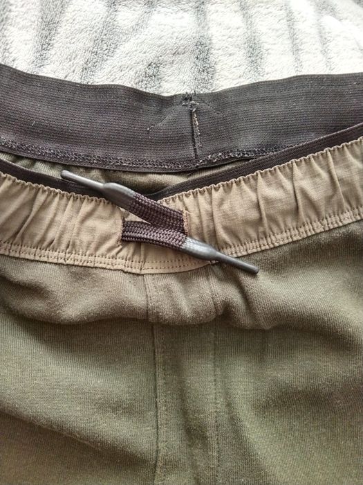 Костюм Zara для підлітка на зріст 158 -164см