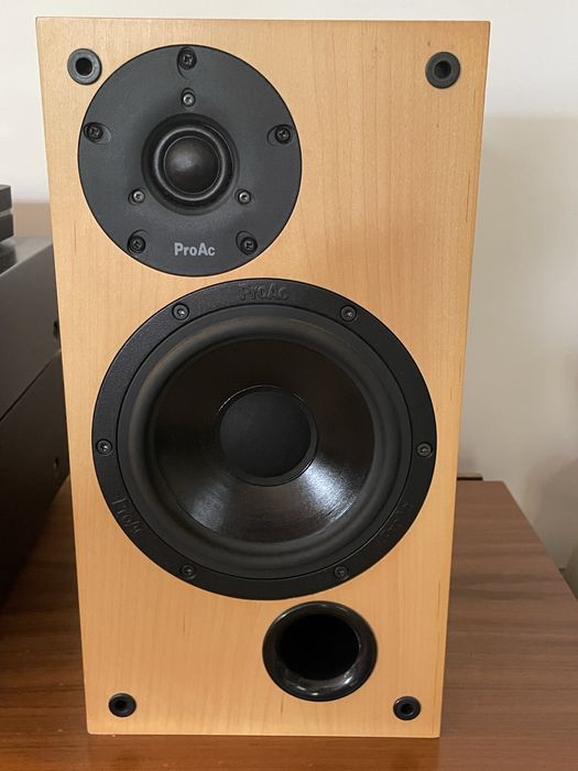 Proac Studio 110