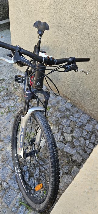 Bicicleta de BTT