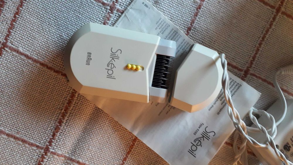 depilator Braun z zasilaczem