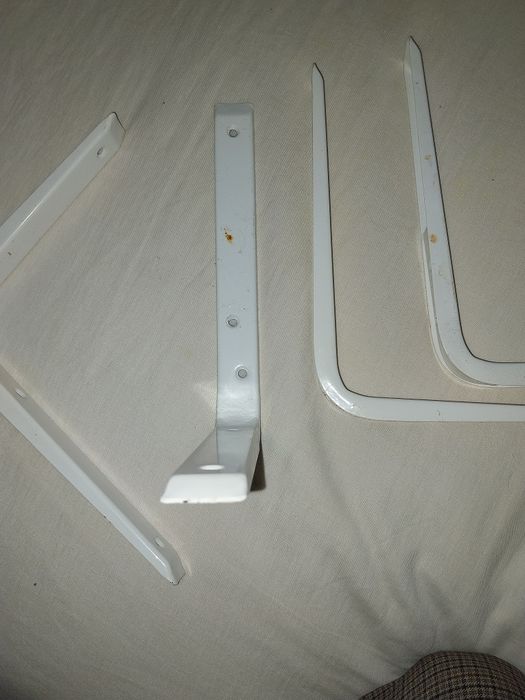 4 suportes para prateleiras 20 x 25cm