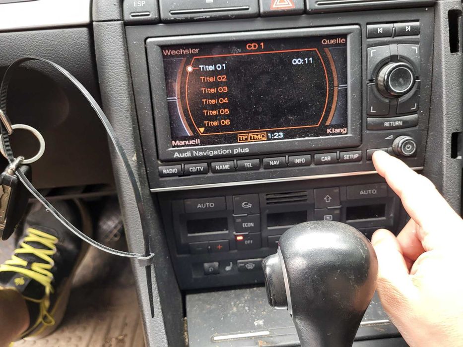 Schowek A4 Audi B6/B7