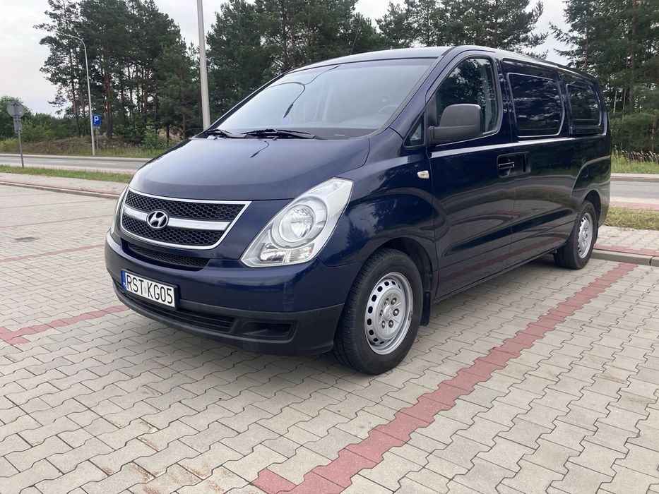Hyundai H-1