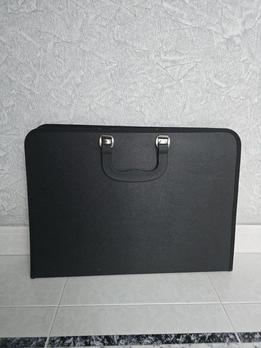 Pastas Portfólio A1 e A4 e régua T