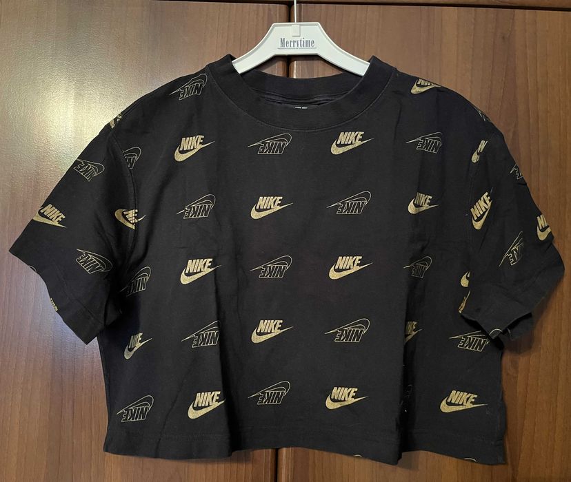 T-shirt damski Nike czarny