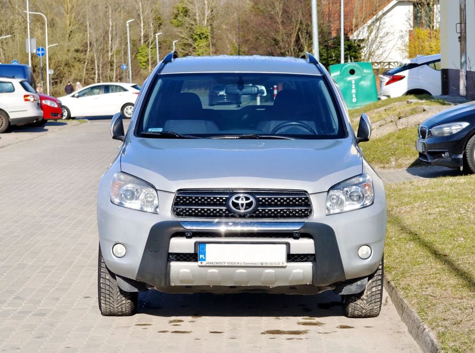 Toyota RAV4 Toyota RAV4 - Super stan, bez rdzy, bezwypadkowy, niski przebieg