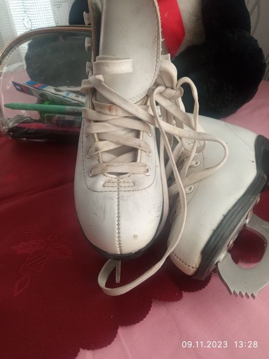 Продам дитячі коньки