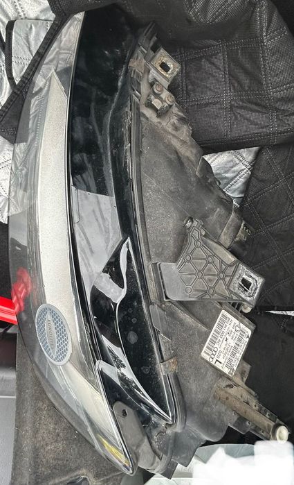 Reflektory Audi A4 b8 Lewa, Prawa bez żarówek Angieslkie (UK)