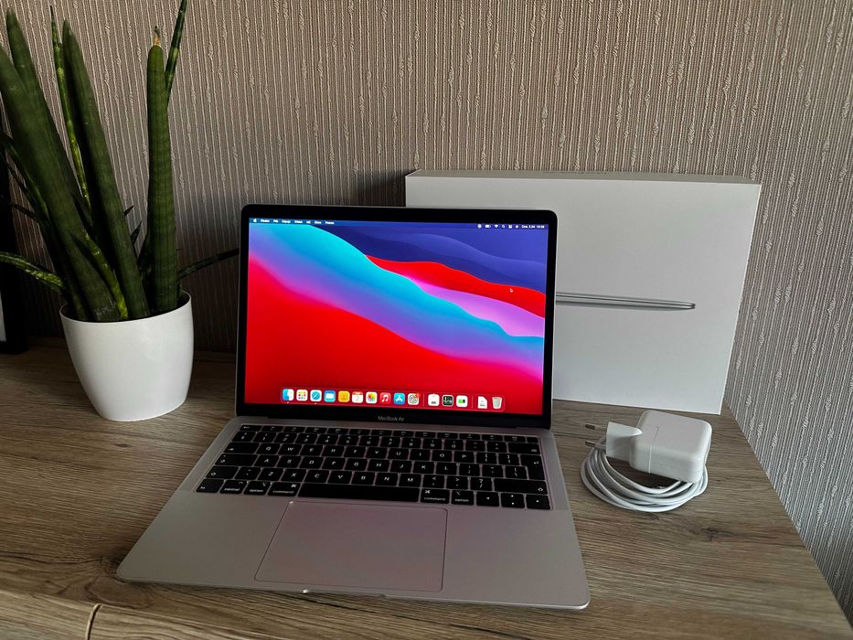 Apple MacBook Air Świetny stan 93 cykle ładowania pełen zestaw
