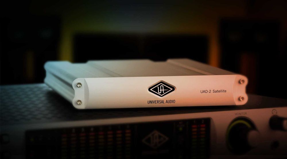 Placa Universal Audio UAD-2 Satellite FireWire DSP