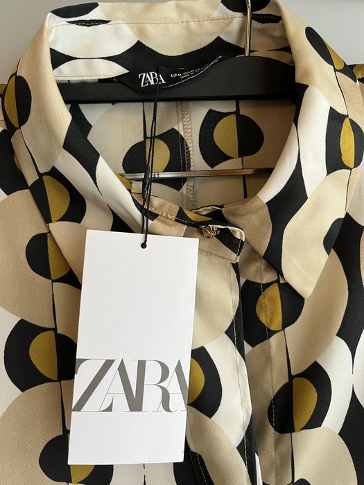 Блуза  жіноча Zara.           .