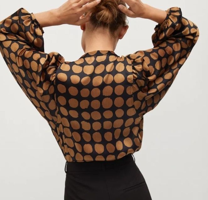 Нарядна блузка Mango з геометричним принтом