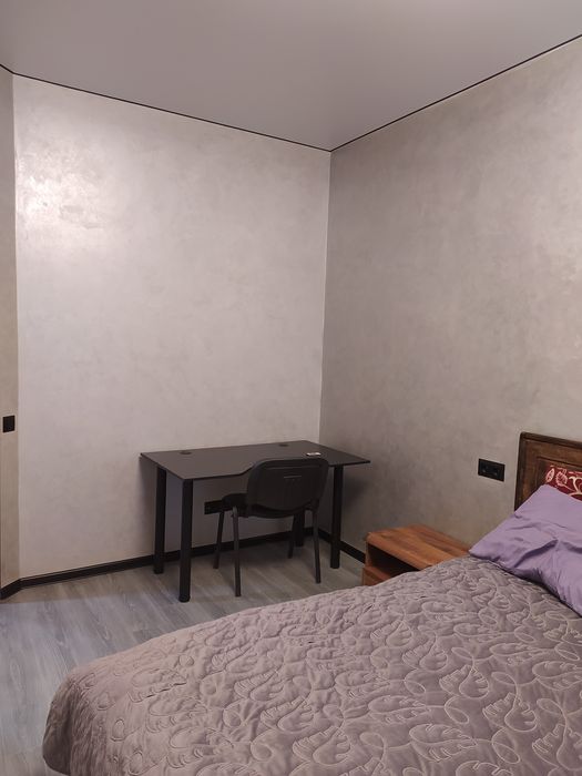 Здам подобово квартиру