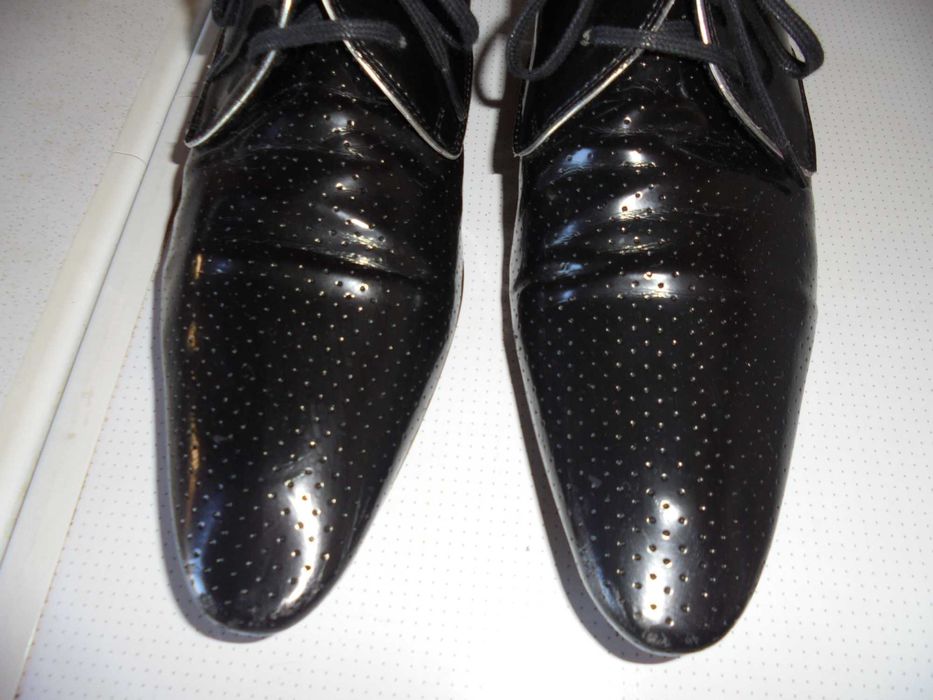 sapatos de homem da marca ZARA