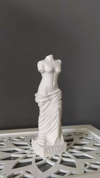 Estatueta Vénus decoração