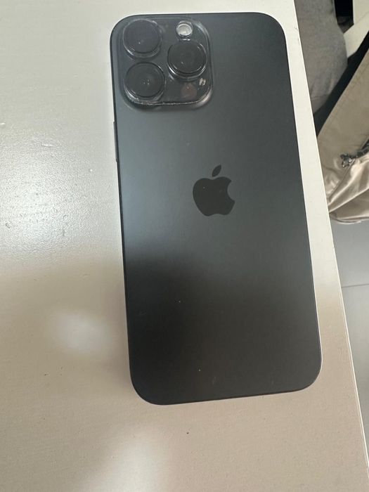 Iphone 16 Pro Max 256 Gb Como Novo com Garantia e caixa