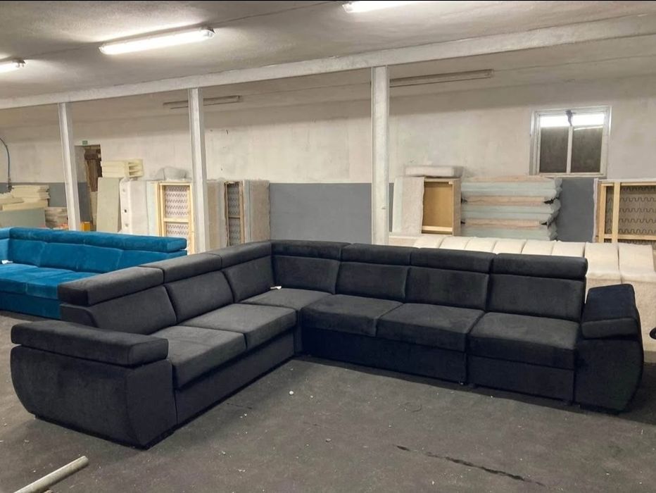 Narożnik 260x260 cm z funkcją spania Regulowane zagłówki