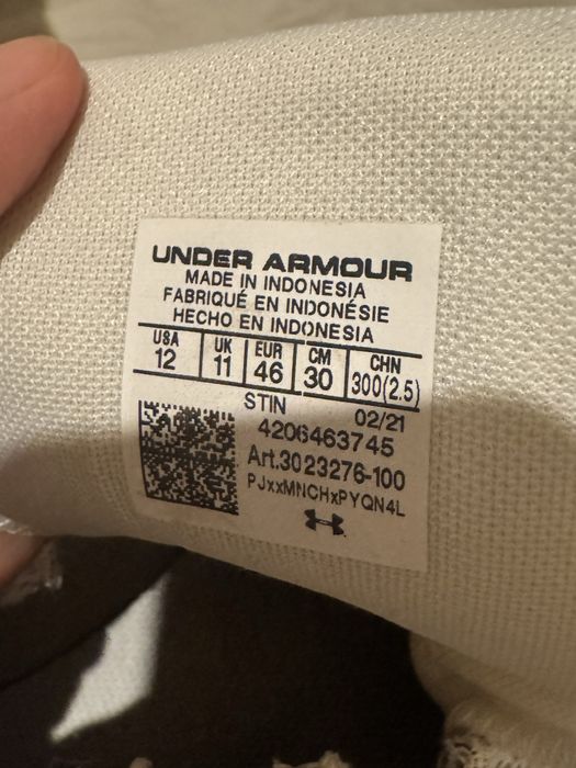 Under armour кросівки