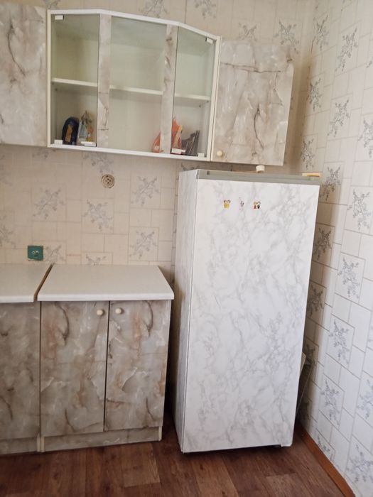 Продам недорогу ОДНОКІМНАТНУ КВАРТИРУ в м. Ніжин. ЄВідновлення.