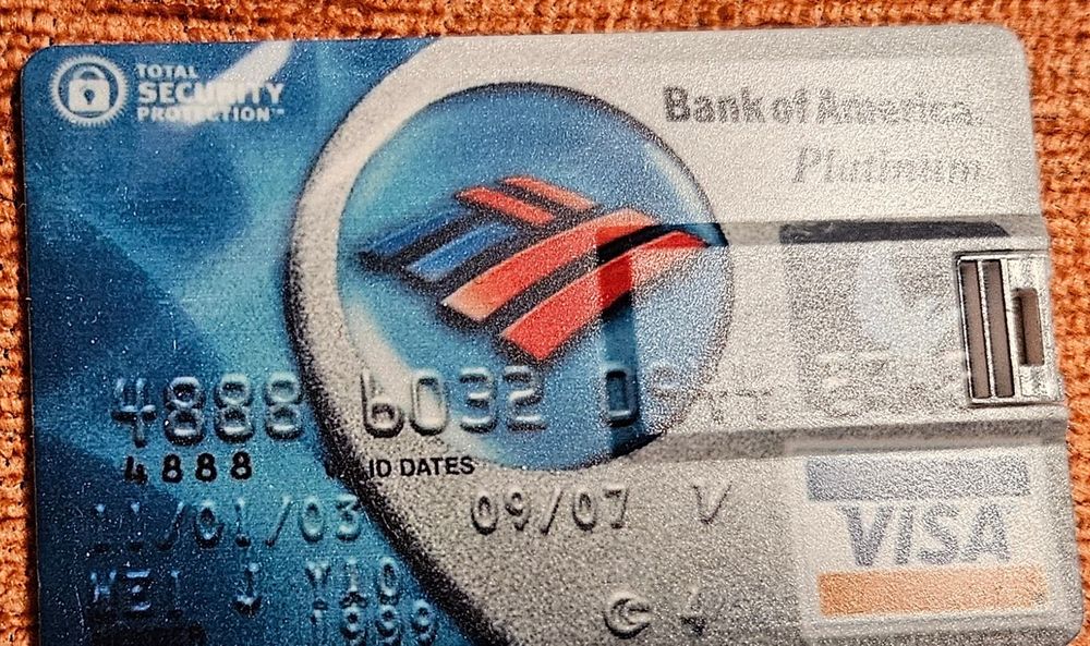 Bank of America Platinum - karta - pendrive