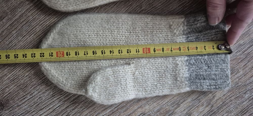 Rękawiczki wełniane 23 cm