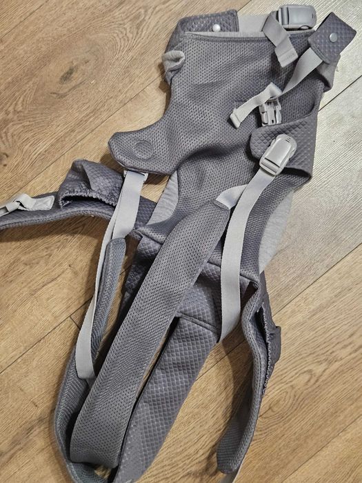 Слінг (переноска дитяча)