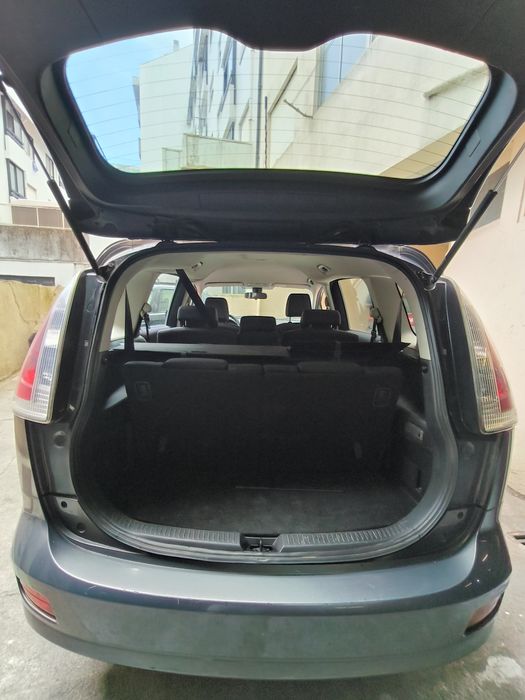 Reservado. Mazda 5 MZR CD 2.0 Sport 7 lugares