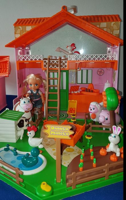 Mini boneca e acessórios BARRIGUITAS
