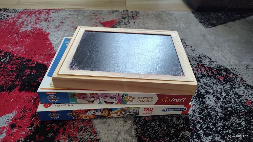 Zestaw tablica i puzzle